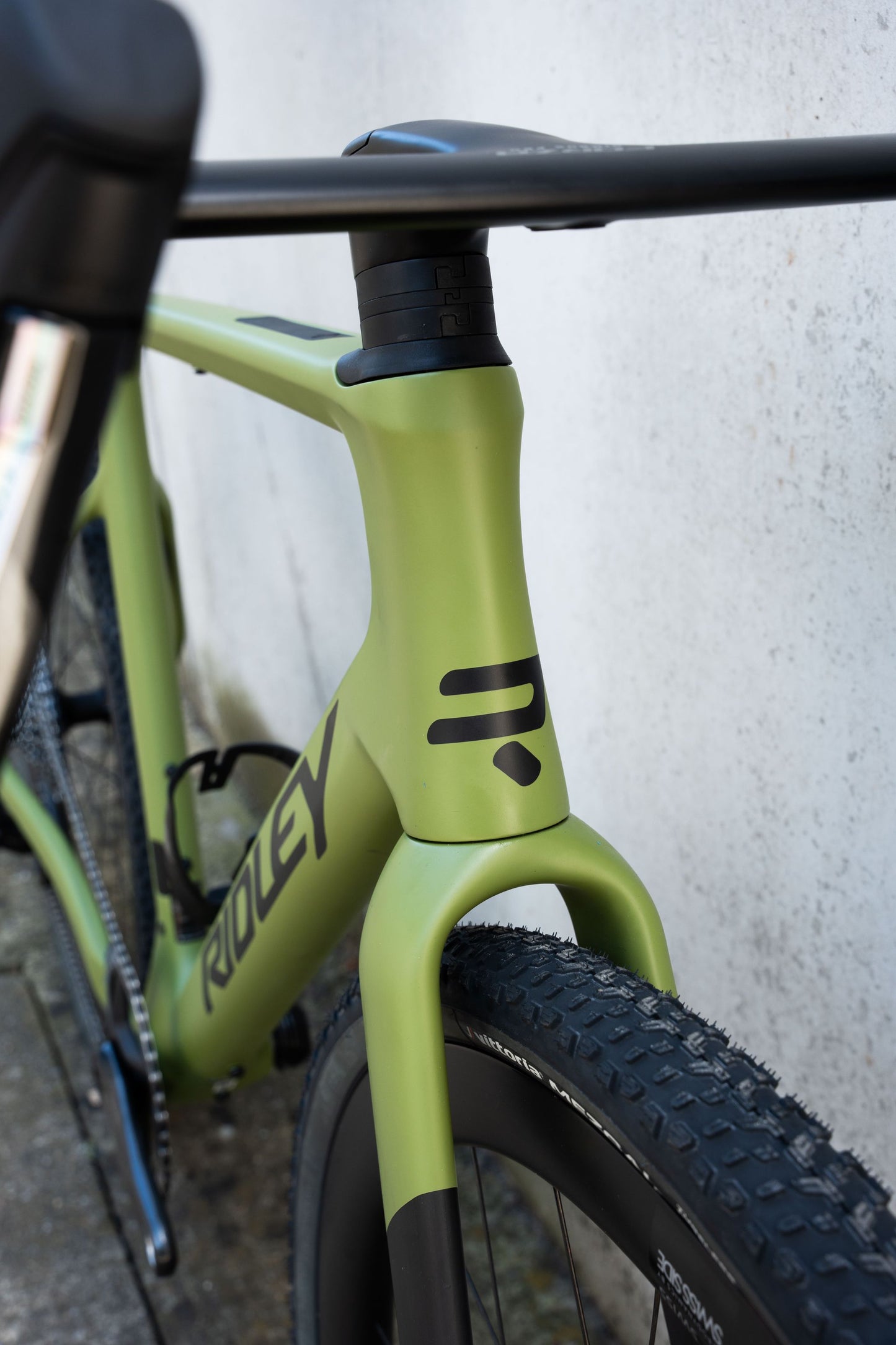 Ridley ASTR RS Gravel Bike | Crocodile Green | SRAM RED XPLR 1x13