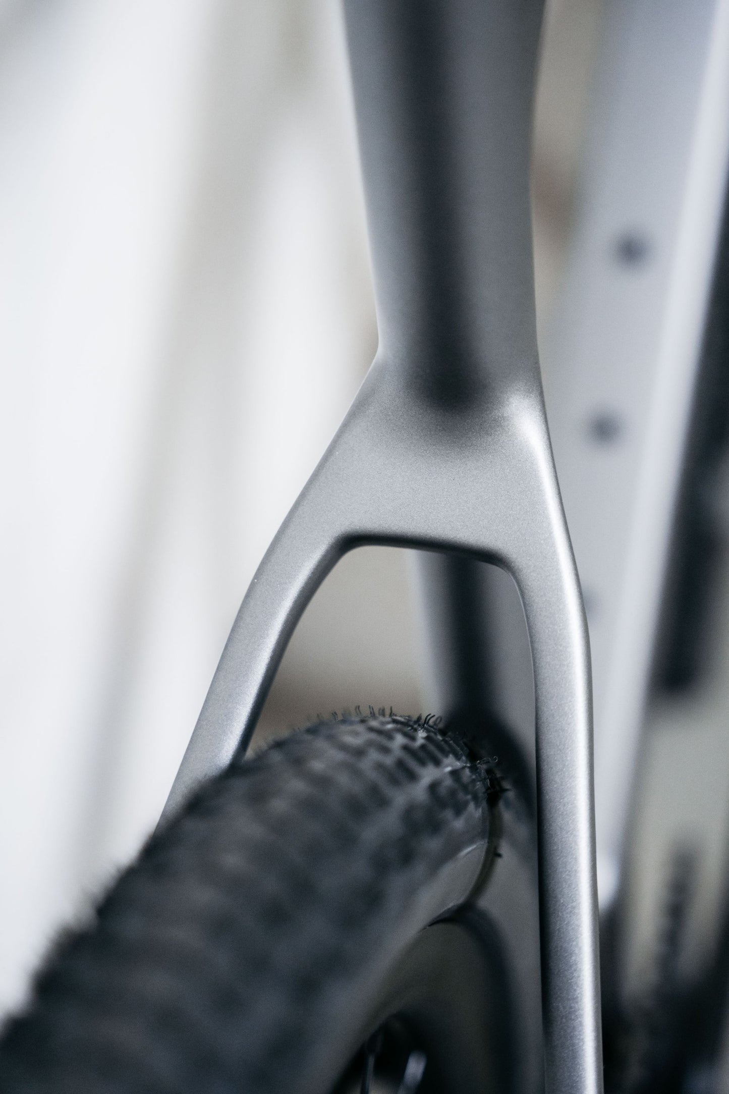Ridley ASTR Gravel Bike | Empress Grey Metallic | SRAM Rival XPLR 1x13