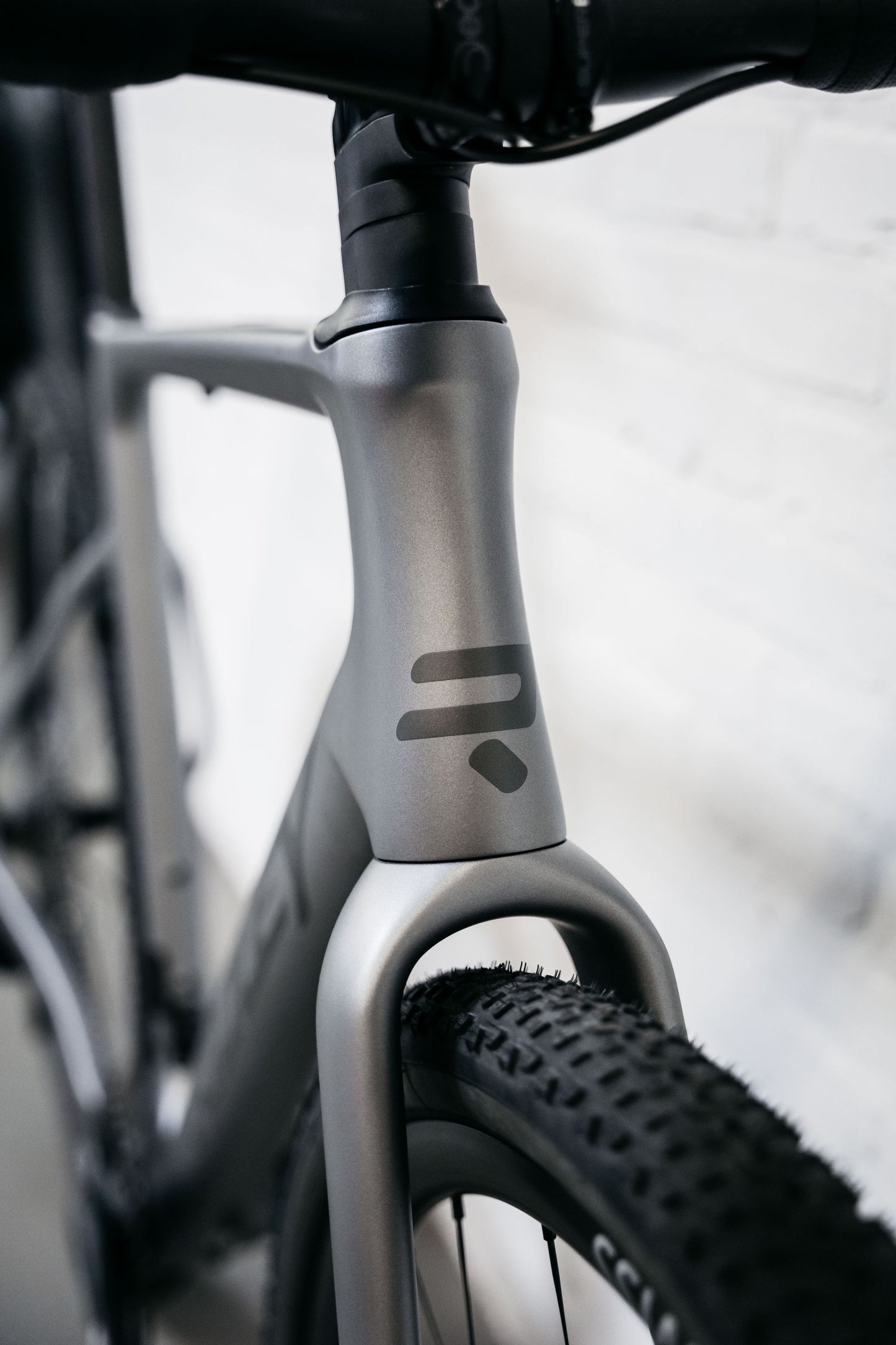 Ridley ASTR Gravel Bike | Empress Grey Metallic | SRAM Rival XPLR 1x13