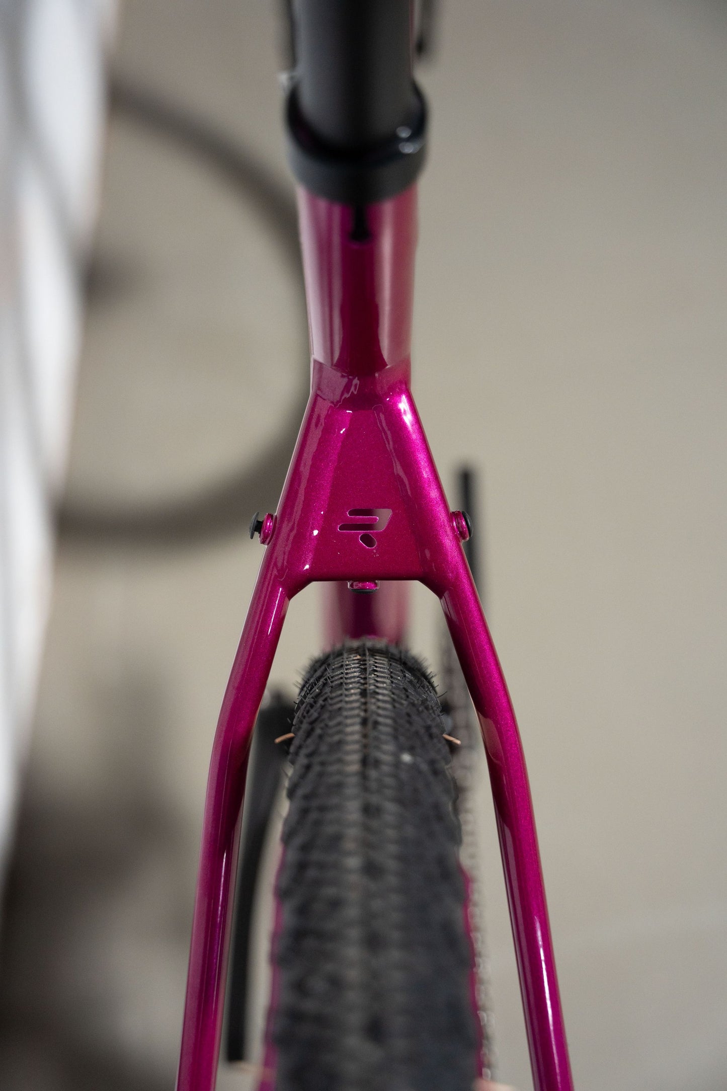 Ridley Kanzo Adventure Alu Gravel Bike | Jazzberry Jam Metallic | SRAM Apex XPLR AXS 1x12sp