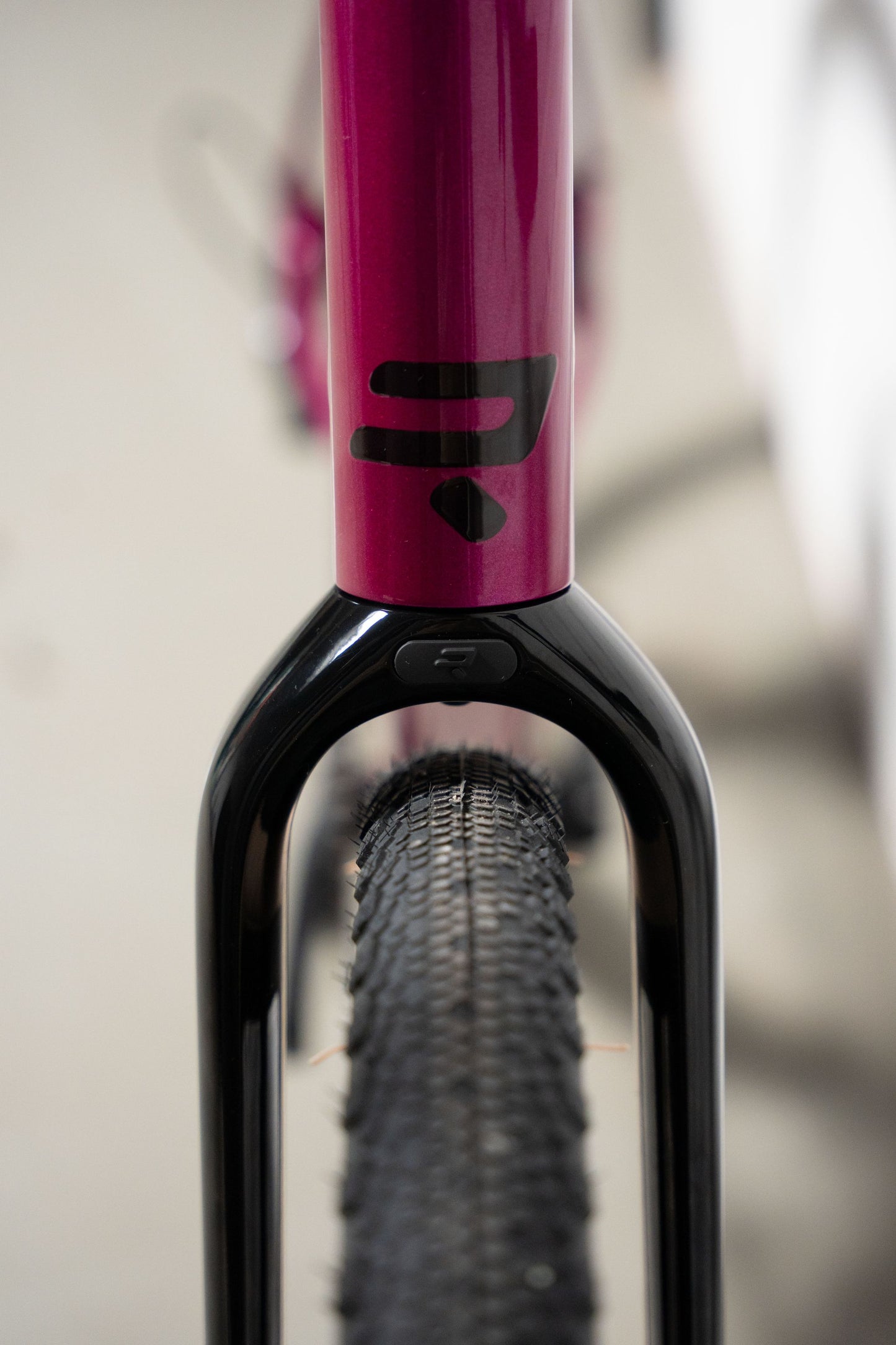 Ridley Kanzo Adventure Alu Gravel Bike | Jazzberry Jam Metallic | SRAM Apex XPLR AXS 1x12sp