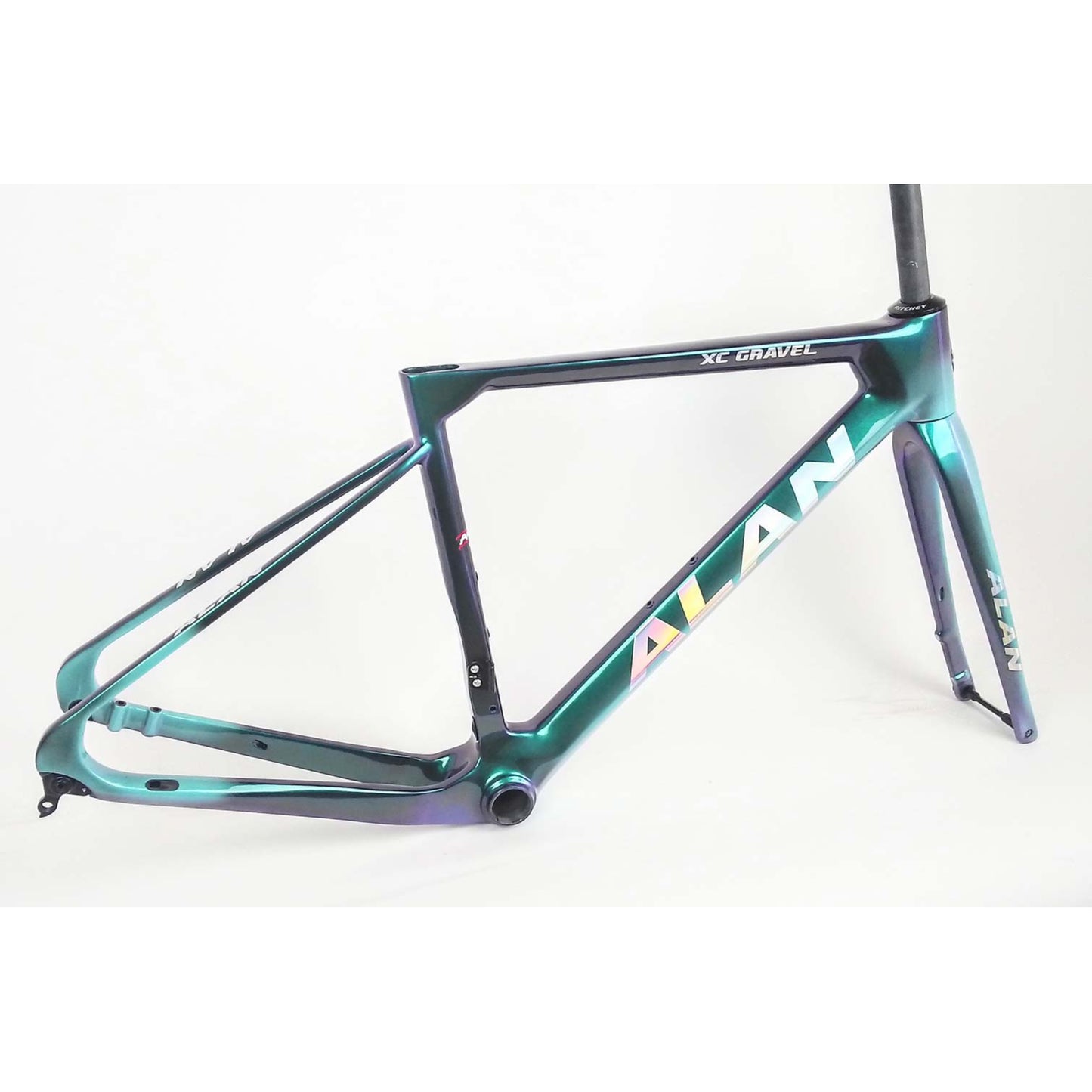 ALAN XC Gravel Carbon | XCG1 Green Purple/Turquoise | Rival XPLR AXS 1x12 Speed