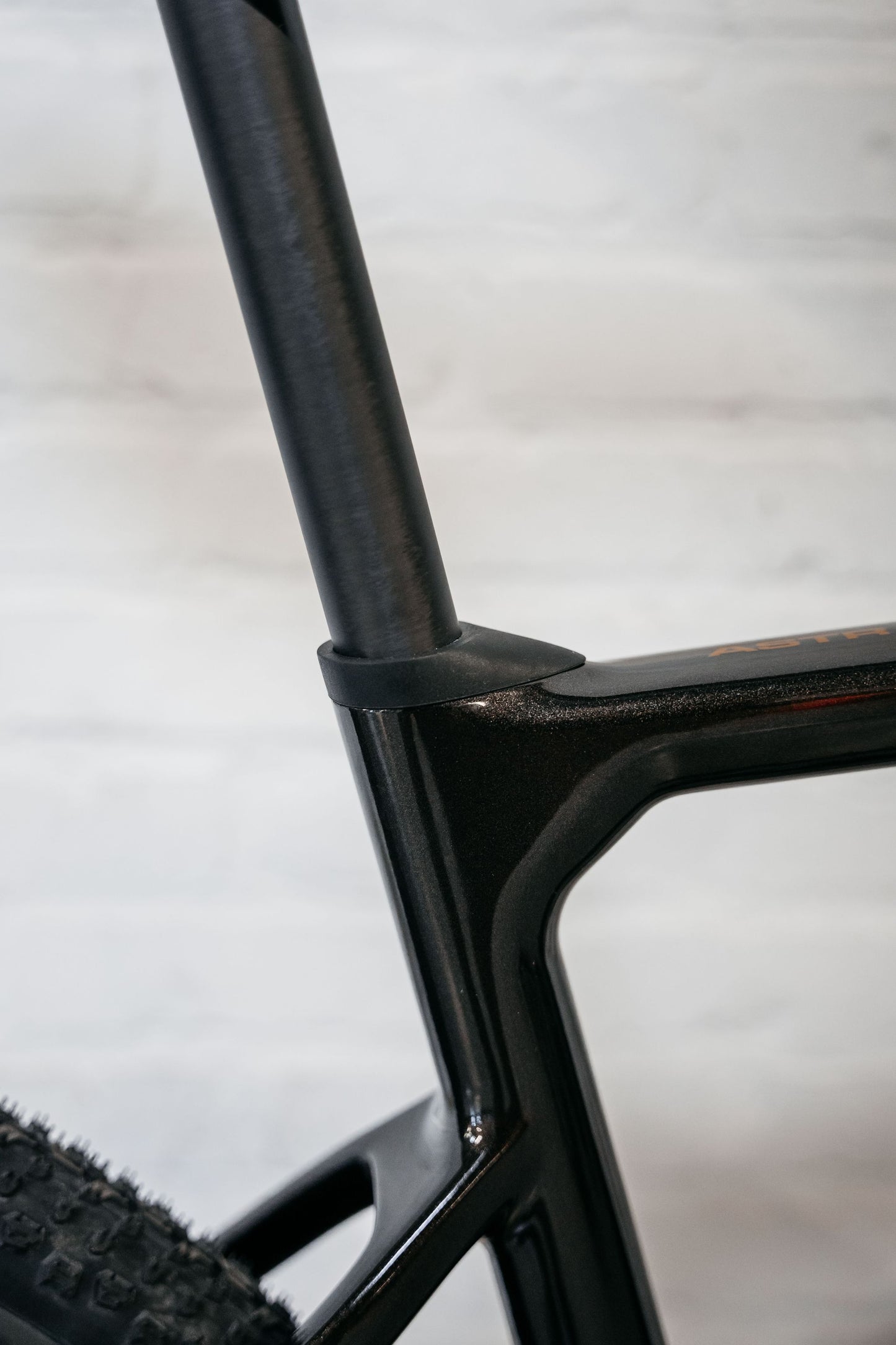 Ridley ASTR Gravel Bike | Black Metallic | GRX600 2x12 Speed