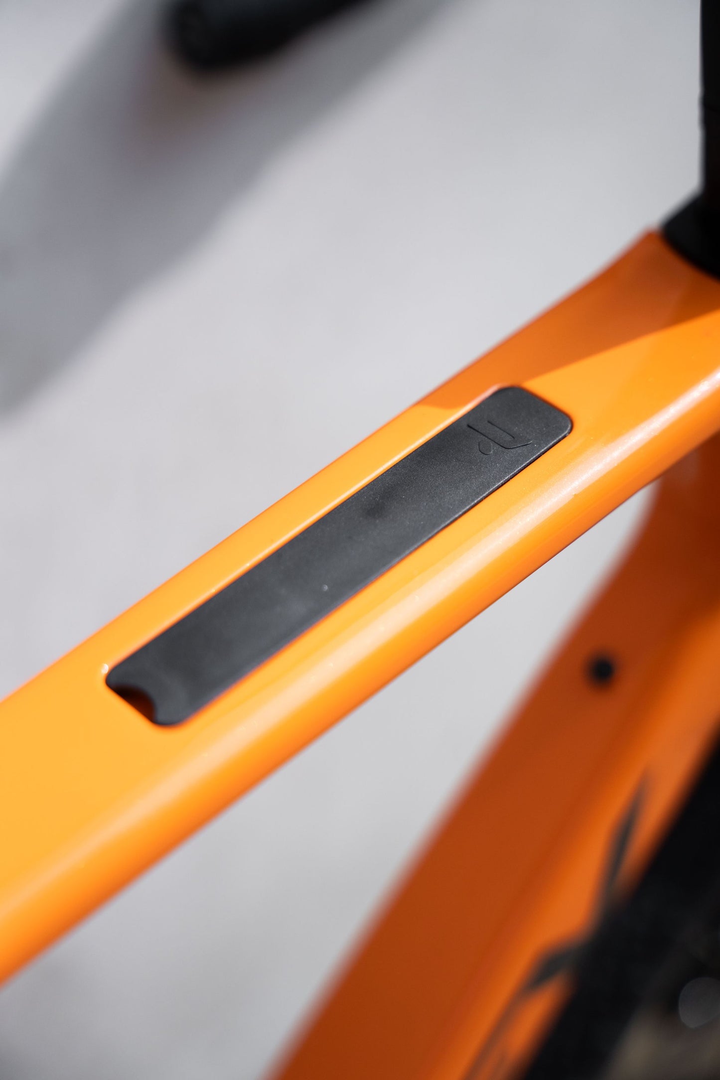 Ridley ASTR Gravel Bike | Rich Orange Metallic | GRX800 DI2 2x12 Speed